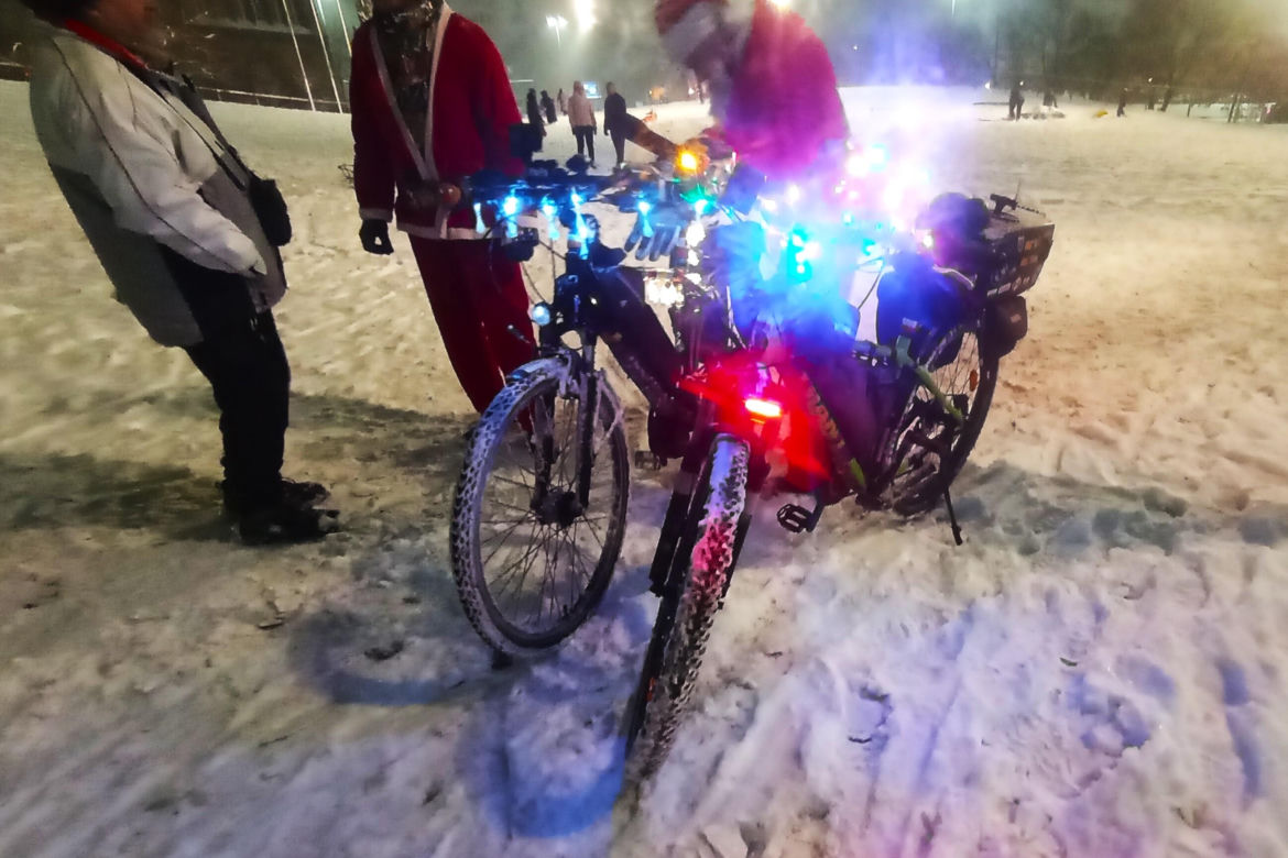 Mikołaje na rowerach