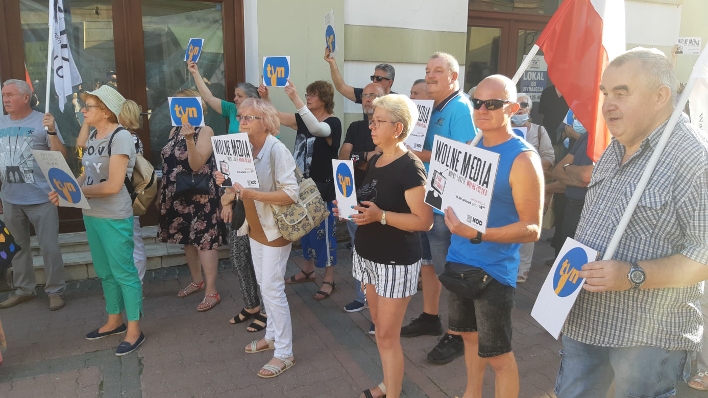 "Wolne media!". Mieszkańcy Tarnowa wyszli na ulicę 