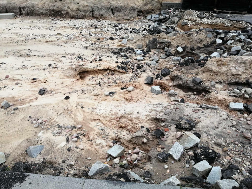 Utrudnienia w rejonie Wojskowej i Cmentarnej mają trwać do końca wakacji