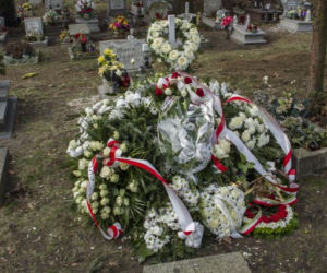 Pogrzeb Julii Bonk. Brązowy medalista pożegnał córkę, towarzyszył mu premier [ZDJĘCIA]