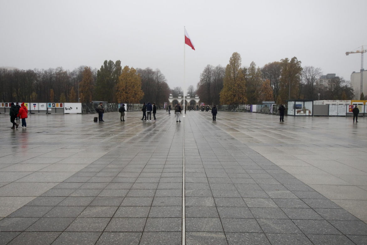 Będzie parking pod Placem Piłsudskiego? Ma się tym zająć inwestor odbudowujący Pałac Saski