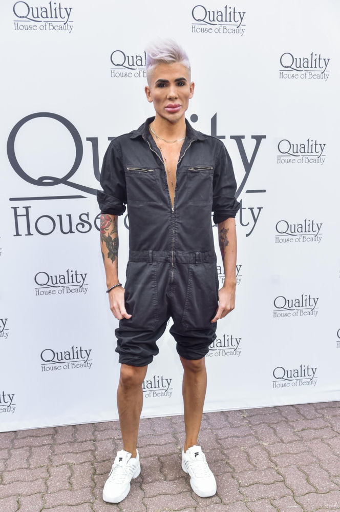 Tak dziś wygląda "polski żywy Ken". Na operacje wydał zawrotną kwotę