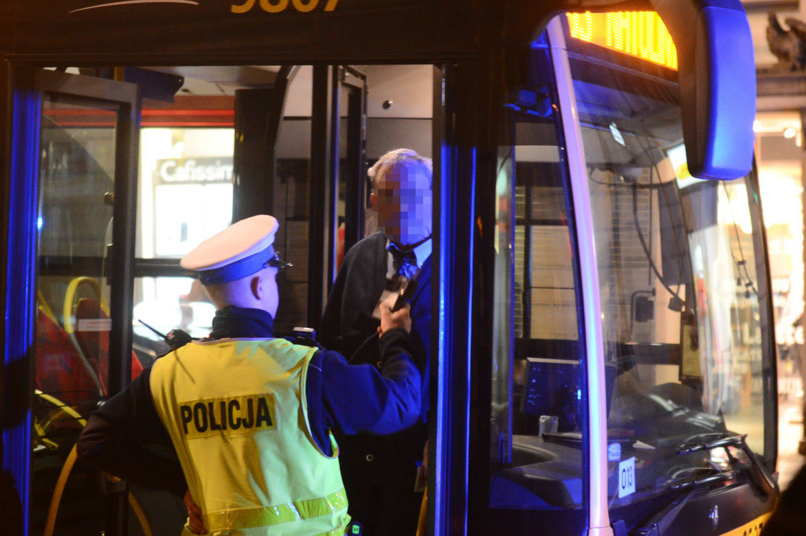 Wypadek autobusu na Nowym Świecie