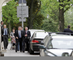 Bronisław Komorowski, Paweł Graś, Donald Tusk