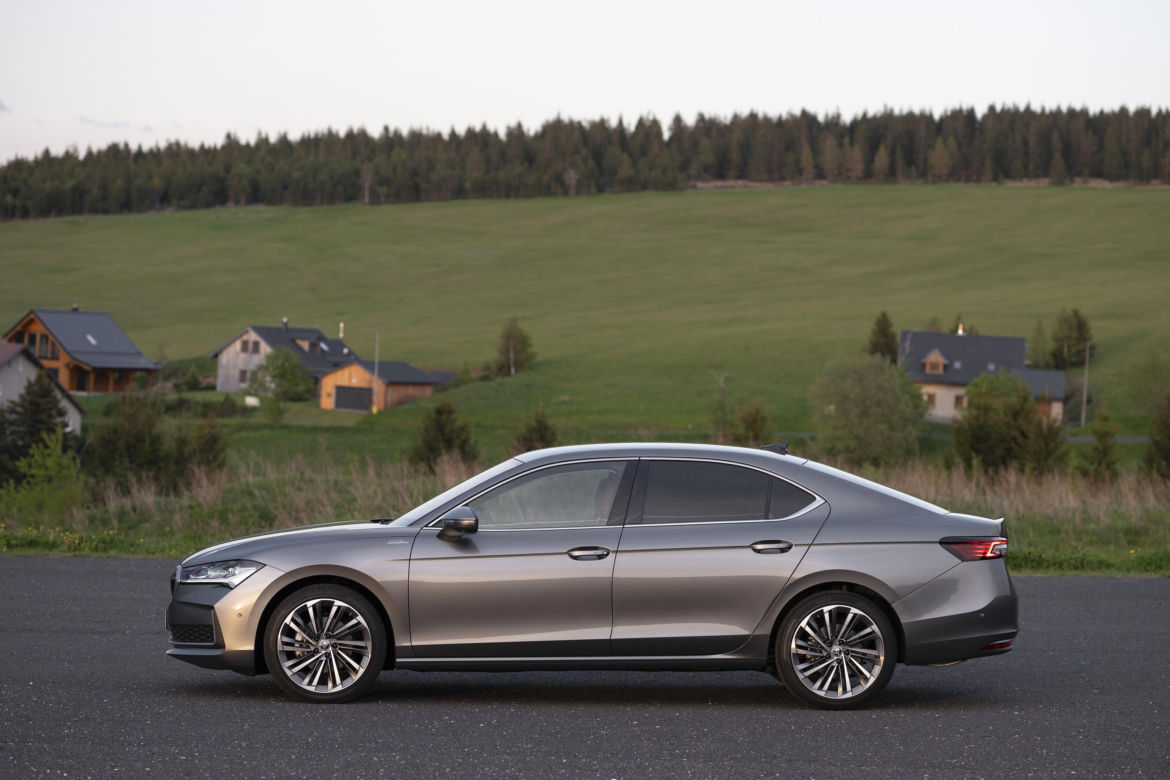 Nowa Škoda Superb