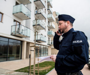 Koronawirus w Trójmieście. Tak policjanci sprawdzają czy przestrzegasz kwarantanny