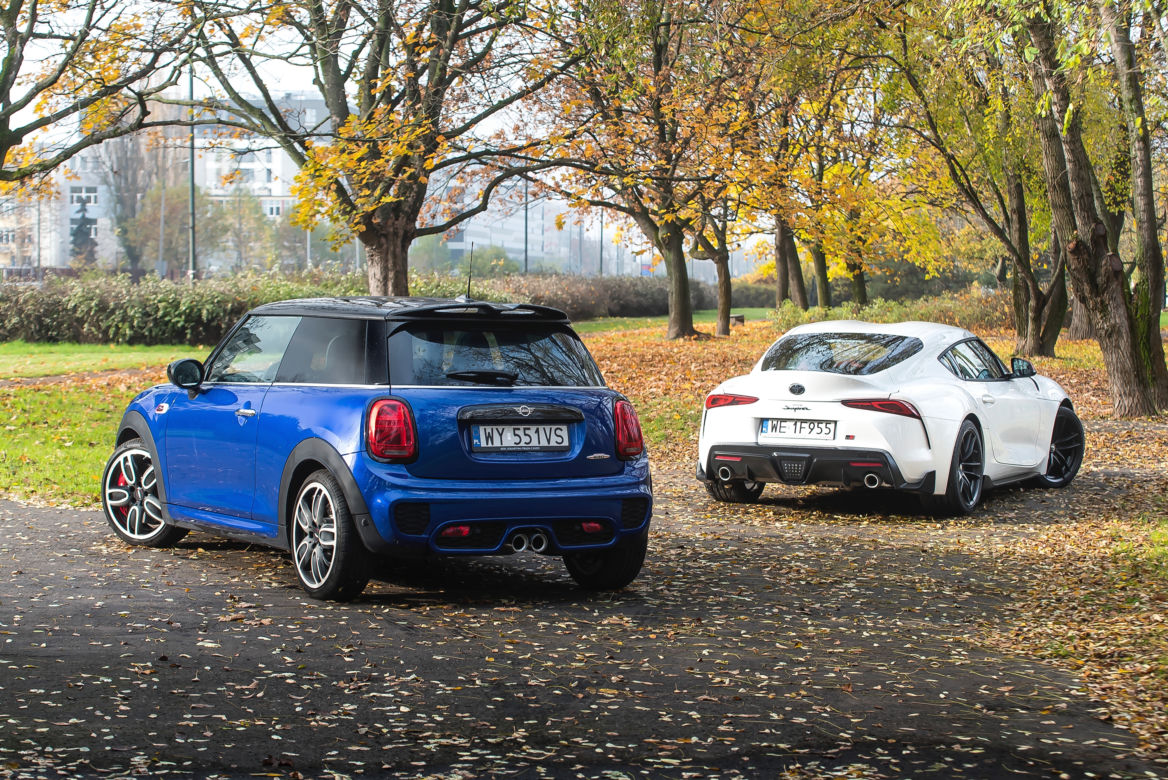 MINI Cooper John Cooper Works 2.0 8AT vs. Toyota GR Supra 2.0 AT8