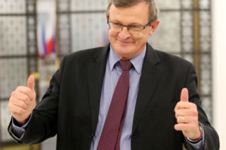 Tadeusz Cymański dla SE: Opozycja chce nas pożenić z KNF [NASZ WYWIAD]