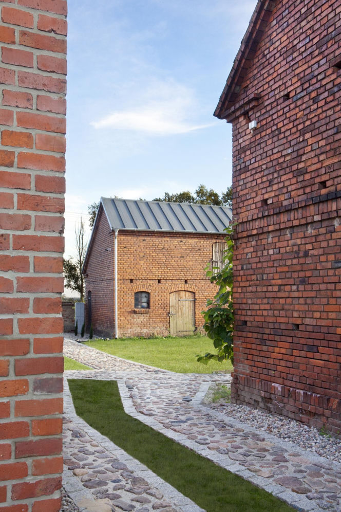 Przebudowa domu z czerwonej cegły