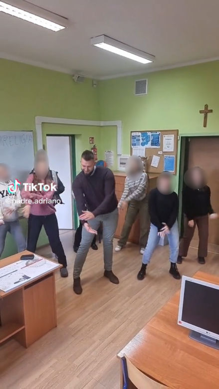 Ksiądz z Rybnika bije rekordy popularności na TikToku