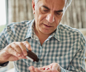 Suplementy na nadciśnienie mogą szkodzić sercu. Ważne ostrzeżenie dla chorych