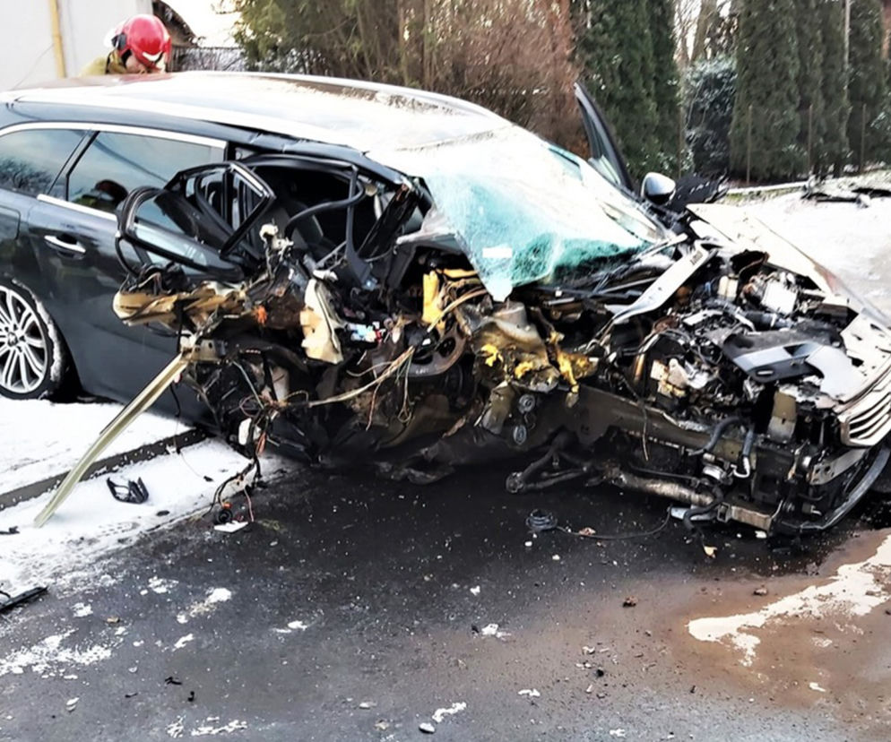 Wjechał w drzewo pod wpływem narkotyków