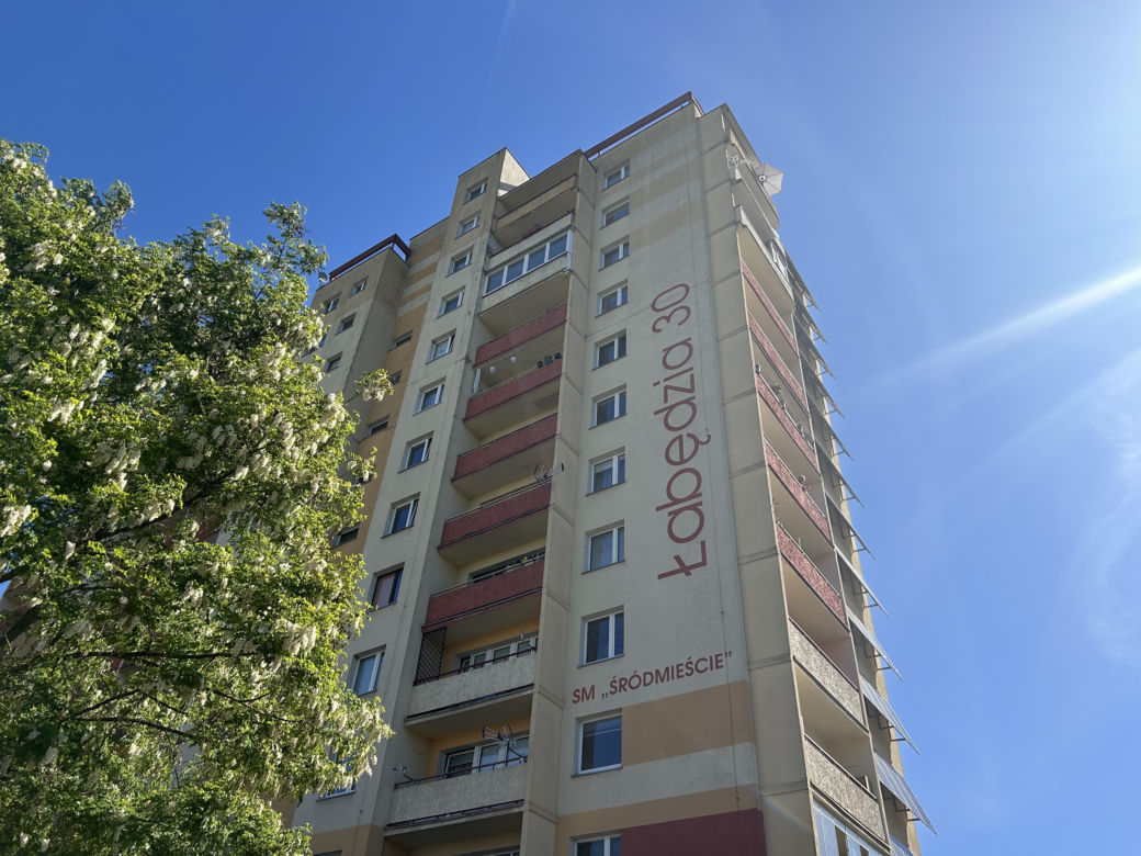Blok z fotowoltaiką w Szczecinie