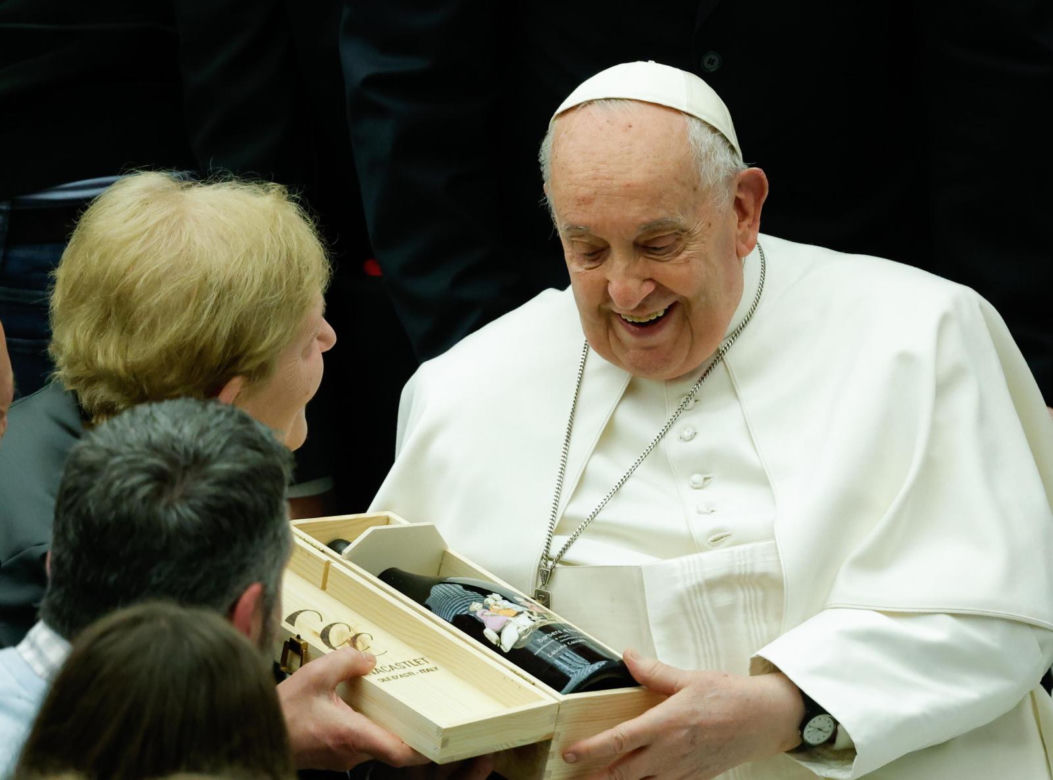 Papież Franciszek w szpitalu. Miał poważne problemy z głosem podczas audiencji