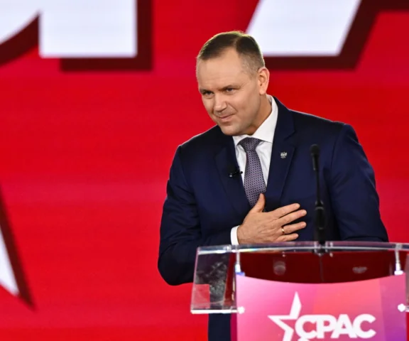 Nagle dziennikarz TVN24 zwrócił się do Nawrockiego