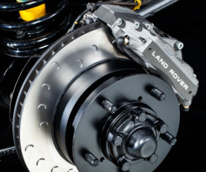 Land Rover Defender Works V8 - 70th Edition