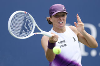 Iga Świątek - Xinyu Gao RELACJA NA ŻYWO z WTA Pekin [WYNIK]
