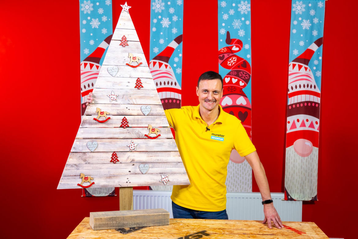 DIY. Zrób to sam: choinka z palet