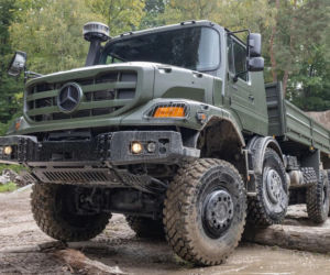 Od luksusowych aut do sprzętu wojskowego? Mercedes-Benz rozważa wejście w przemysł zbrojeniowy