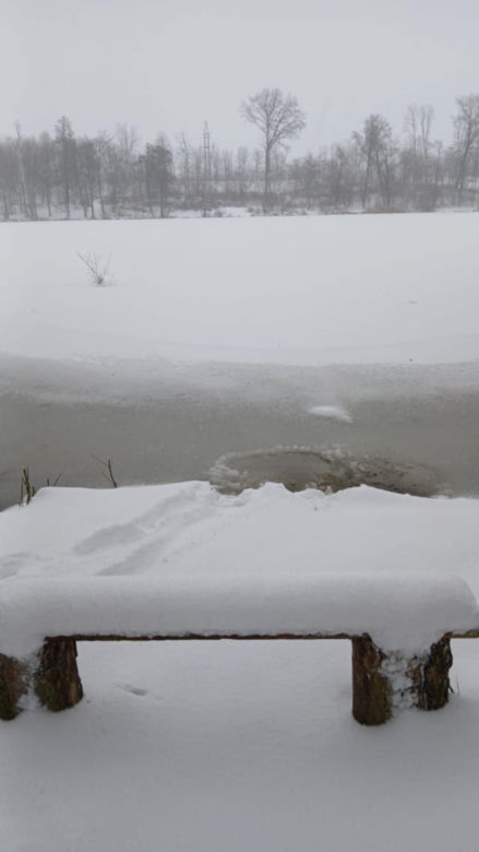 Atak zimy na wybrzeżu. Burze śnieżne, zasypane drogi i alerty IMGW