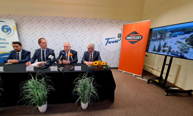 Przebudowa ronda Krakowska - Narutowicza - Sikorskiego w Tarnowie - podpisanie umowy