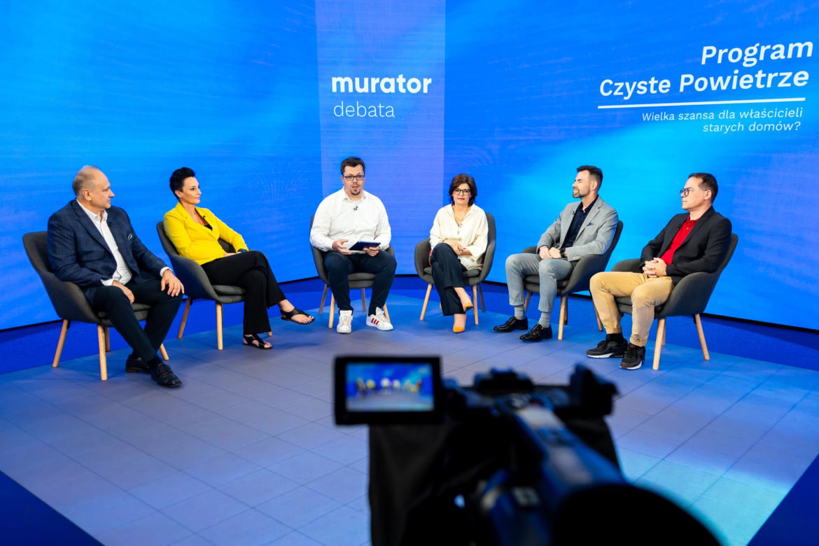 W debacie udzial wzięli (od lewej): Janusz Komurkiewicz, Małgorzata Smuczyńska, Artur Celiński (moderator), Justyna Glusman, Tomasz Wróbel i Piotr Laskowski 