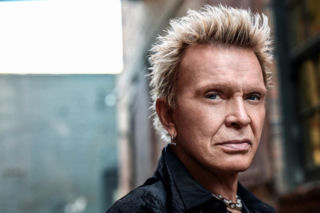 Billy Idol omal nie przedawkował! Muzyk opowiedział o szczegółach