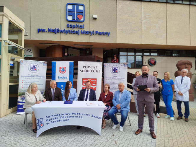 Powiat Siedlecki sfinansuje zakup nowych łóżek dla szpitala pw. NMP
