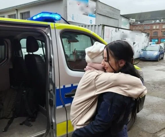 7-latka w samych skarpetkach szła sama po Elblągu