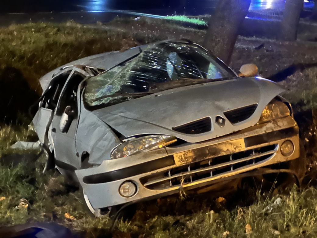  Dachowanie dwóch aut w Suchocinie. Dwie osoby trafiły do szpitala. Droga była zablokowana przez kilka godzin