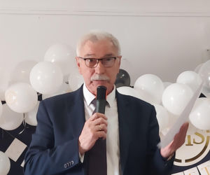 Spotkanie w sprawie budowy masztu 5 G w Płoskiem