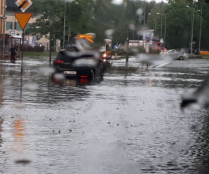 Stara Miłosna pod wodą