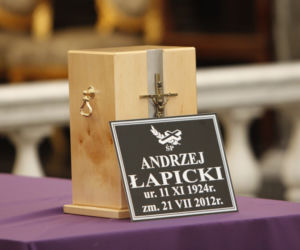 Kamila Łapicka uciekła ze stypy na kawę z koleżanką