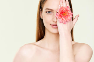 Prima Aprilis: czy twoja skóra też daje się nabrać? Poranek z witaminą c i zapachem, który mówi więcej niż ty 