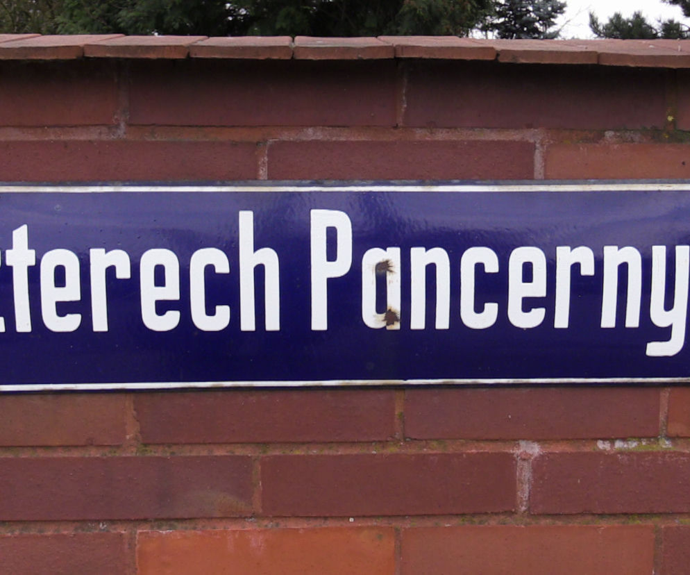 Czy ulica Czterech Pancernych promuje przyjaźń polsko - radziecką?
