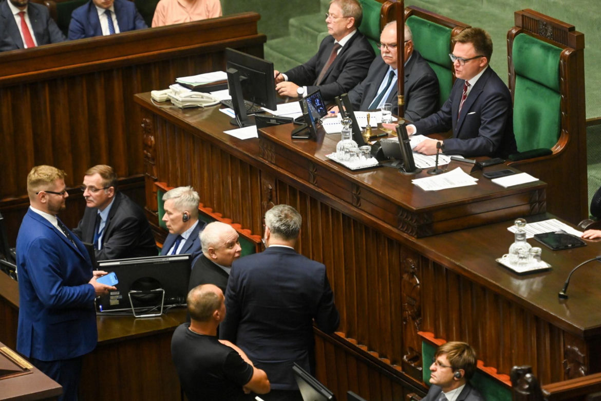 Sejm uchylił immunitetu posłowi PiS Michałowi Wosiowi 