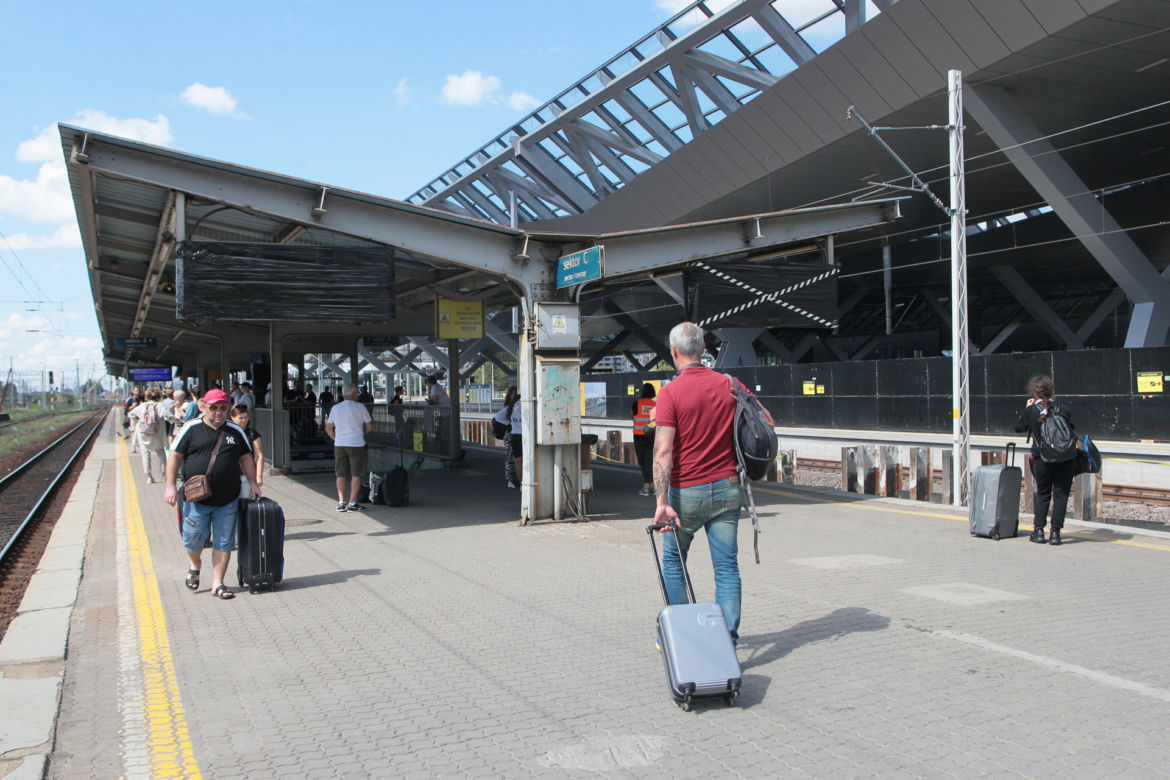 Wielkie zmiany rozkładów jazdy pociągów. Remont Dworca Warszawa Zachodnia się opóźnia