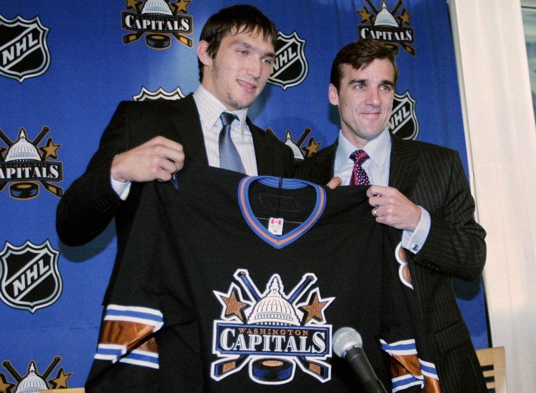 Alexander Ovechkin został najlepszym strzelcem w historii NHL. Potrzebujemy galerię zdjęć z celebracji, która miała miejsce w USA