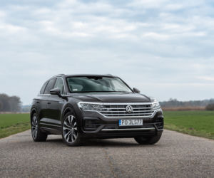 Volkswagen Touareg R Line 4.0 V8 TDI 422 KM