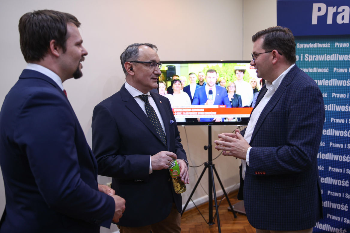 Wieczór wyborczy w sztabie Łukasz Kmity