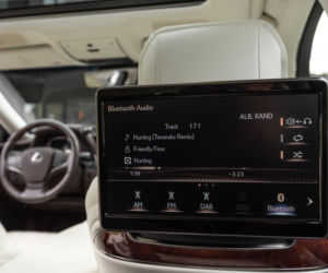 Lexus LS 500 Omotenashi 3.5 V6 417 KM