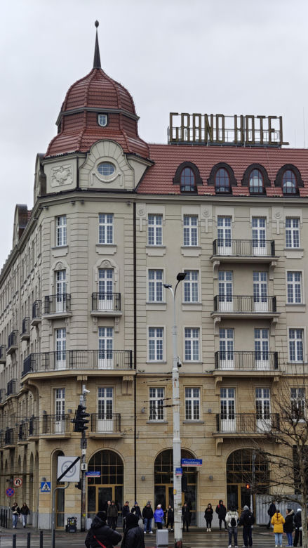 Kultowy Grand Hotel we Wrocławiu szykuje się na otwarcie. Tak wygląda ikona miasta po remoncie 
