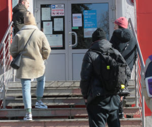 Olbrzymie kolejki przed centrum krwiodawstwa. Polacy oddają krew na potęgę!