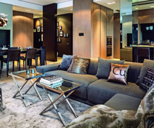 Wygodny salon w części dziennej apartamentu rodzinnego