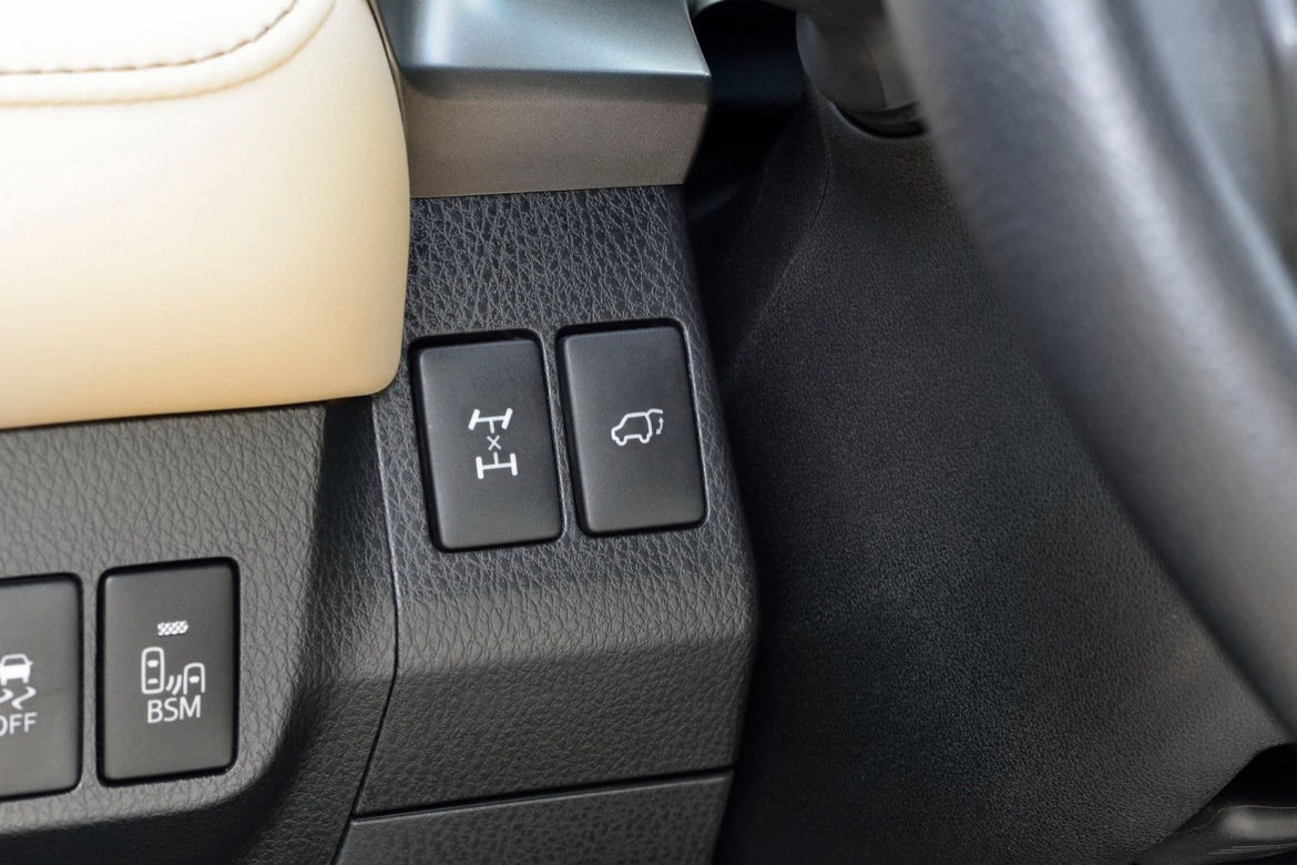 Toyota RAV4 2014