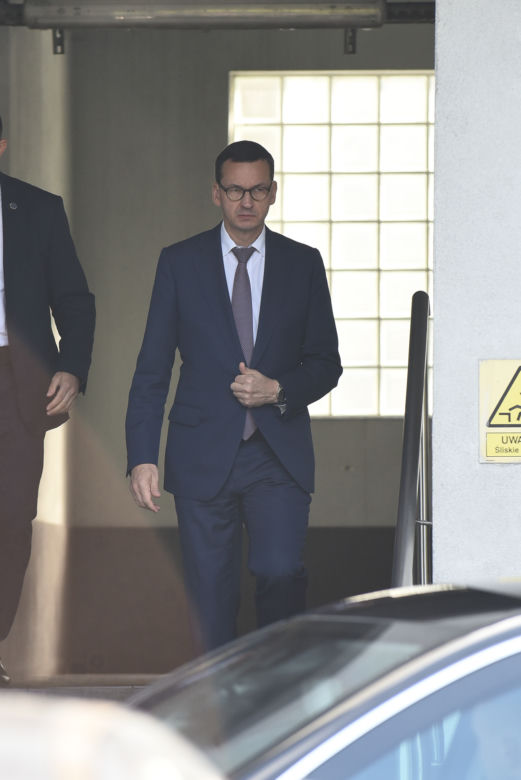Premier drży o ojca