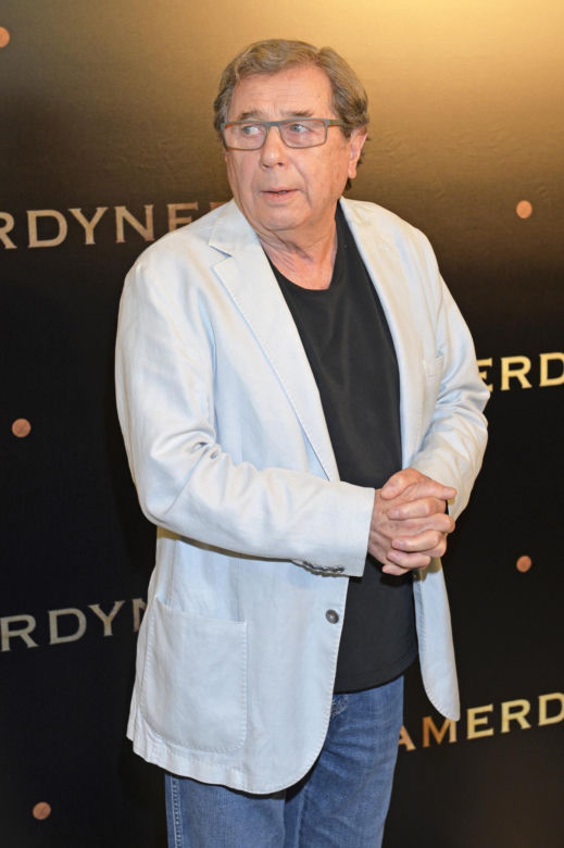 Niegdyś bożyszcze tłumów jako Janek Kos. Tak przez lata zmieniał się legendarny aktor Janusz Gajos