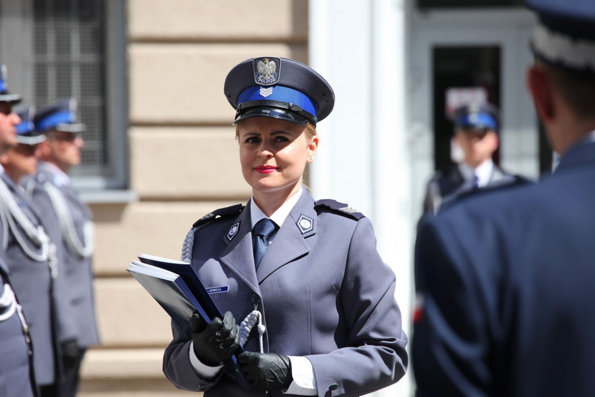 Nowi oficerowie w szeregach wielkopolskiej Policji