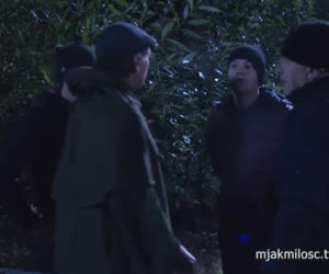 M jak miłość odc. 1487. Paweł (Rafał Mroczek), Robert Żak (Krzysztof Tyniec), Piotrek (Marcin Mroczek), Artur Rogowski (Robert Moskwa