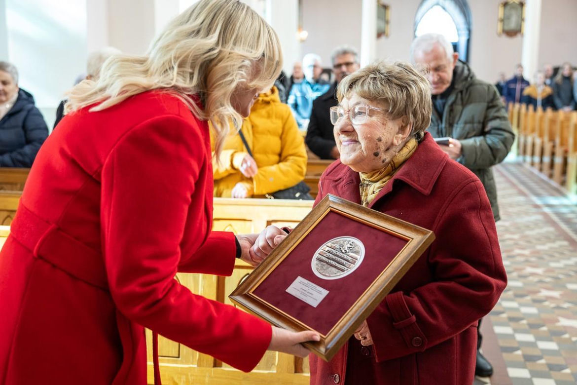 106 lat pani Genowefy! Niezwykła jubilatka świętowała urodziny